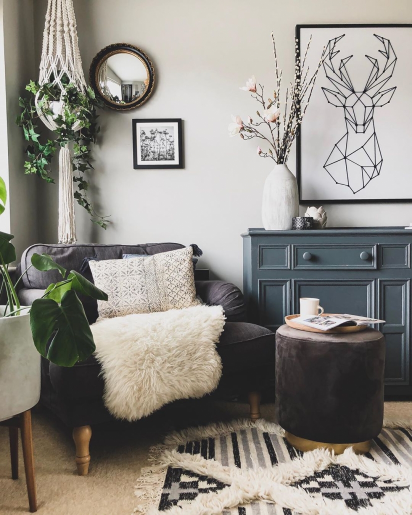 59849630_327900664504441_7468114469934450124_n grey sofa in a living room