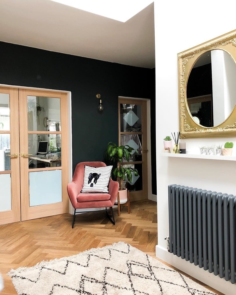 Webp.net-resizeimage (64) Milano Windsor anthracite column radiator.